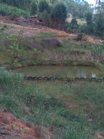 Vendo lindas chácaras a 23 km de Fundão sendo 16 km de chão - Foto 8