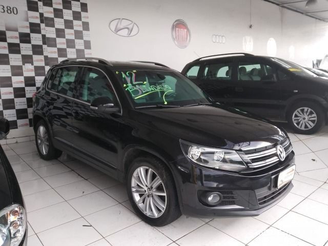 Volkswagen Tiguan 2.0 Tsi R-line 16v Turbo Gasolina 4p Tiptronic ano 2012