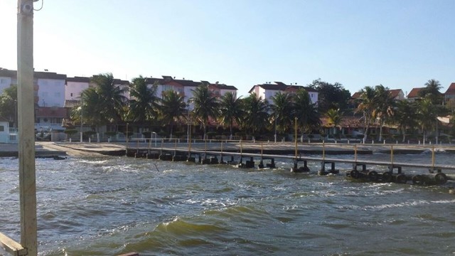 Alugo Apto Mobiliado de Frente para Lagoa de Araruama - em Iguaba Grande - Foto 2