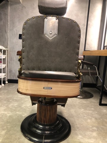 Cadeira de barbeiro  - Foto 3