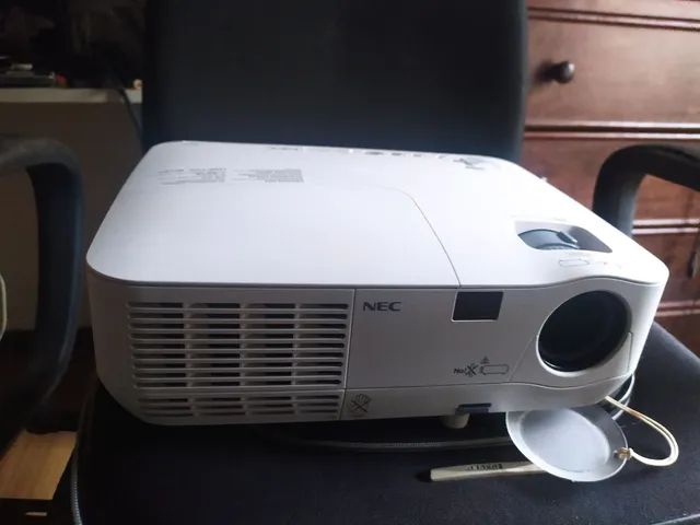 Projetor de imagem NEC