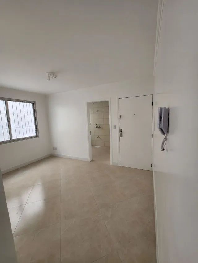 Captação de Apartamento a venda na Rua Garibaldi - até 697/698, Floresta, Porto Alegre, RS