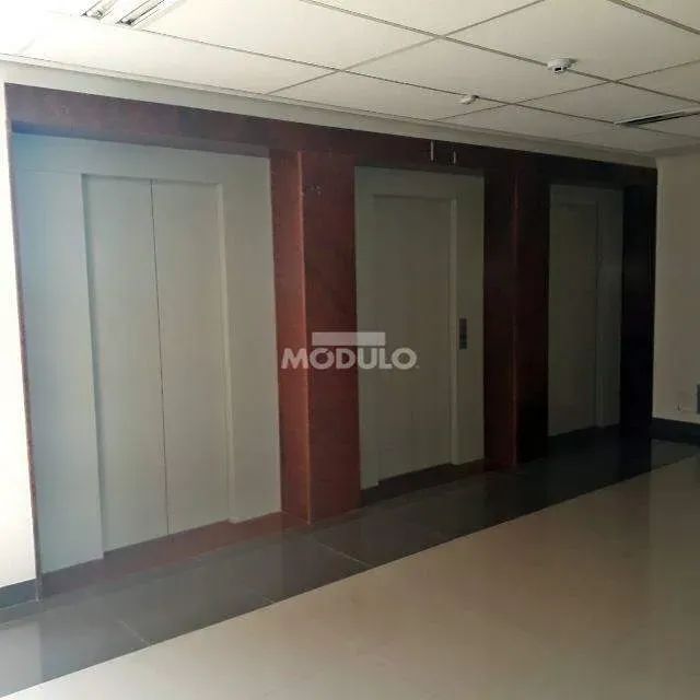 Sala comercial para locação, bairro Brasil - Foto 2