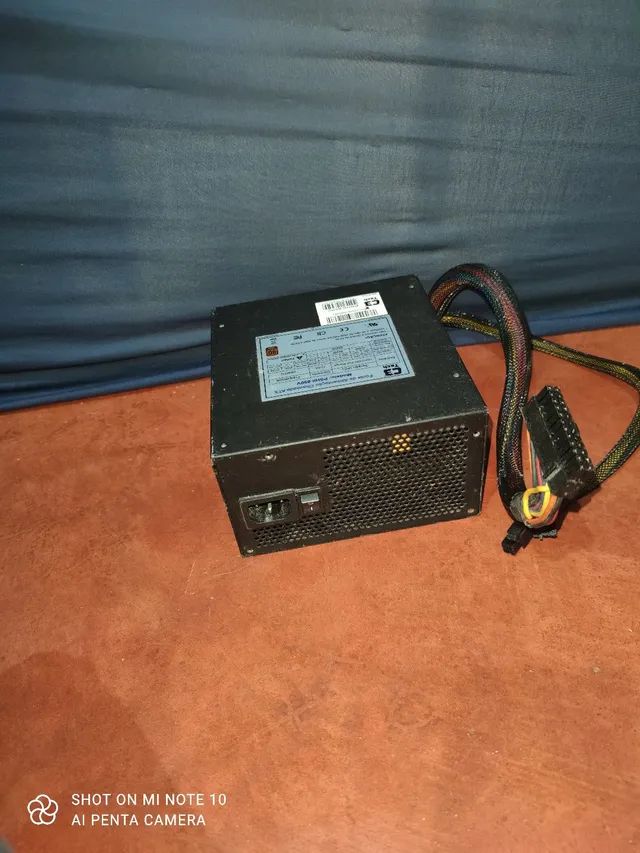 Fonte de 850w usada, preço negociável  - Foto 4