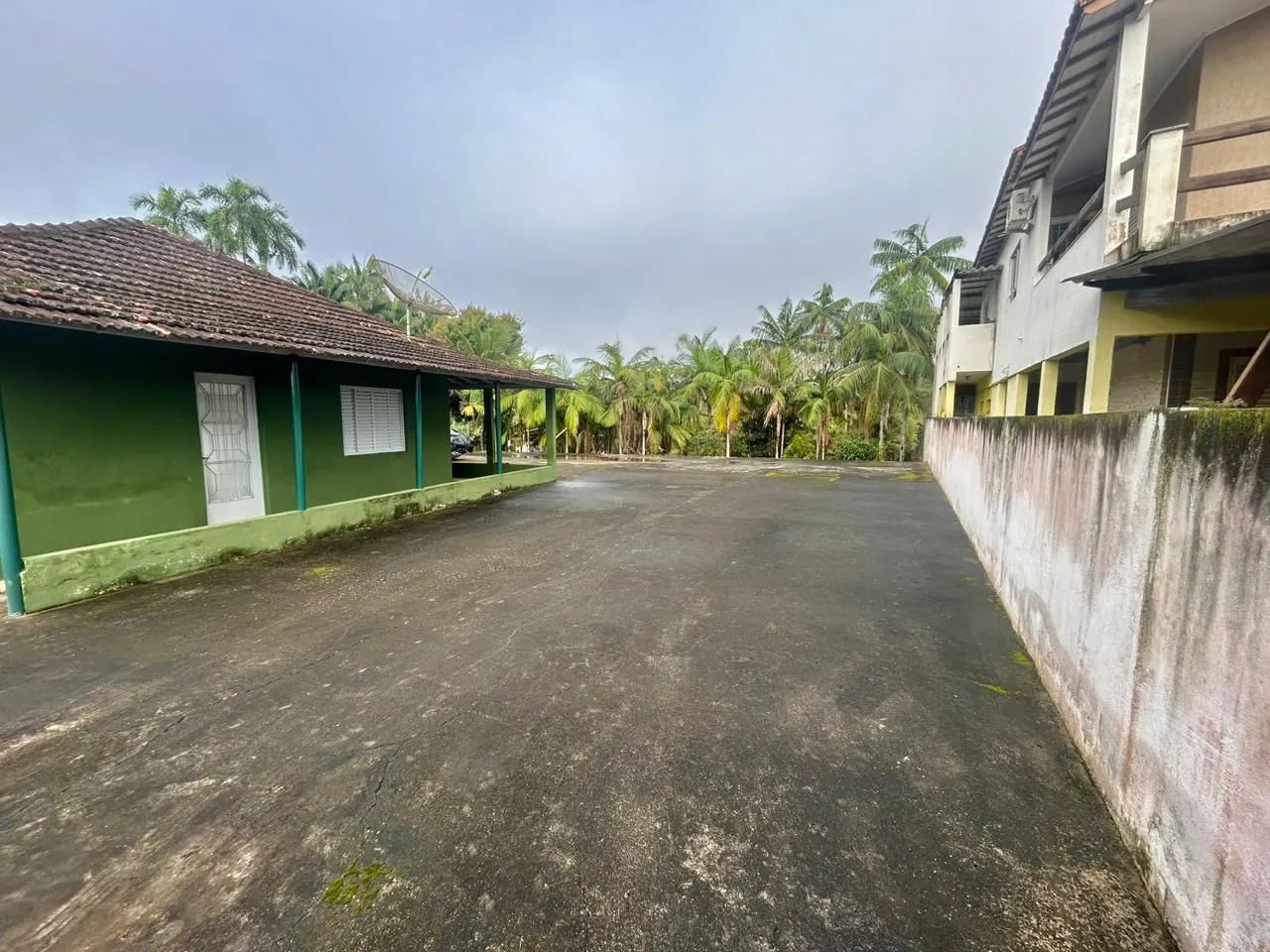 Linda chacrinha 1100 mts Pedro de Toledo SP 