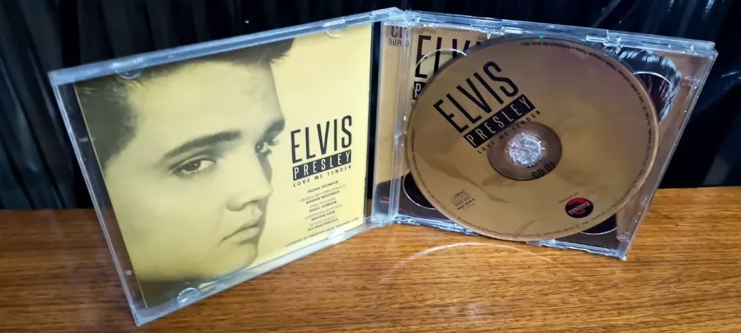 CD Duplo - Elvis Presley - Love Me Tender - Foto 5