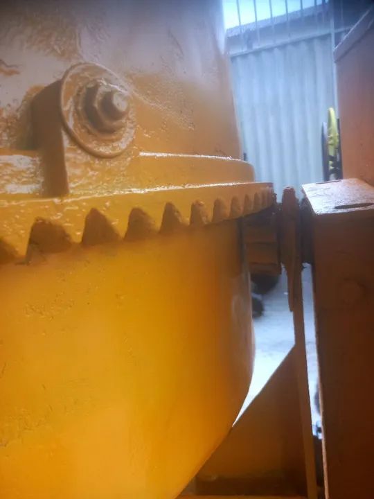 Betoneira 400 litros 110/ 220 volts reforcadas