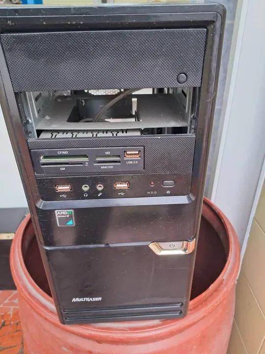 Gabinete de computador com leitor de cartões  - Foto 4