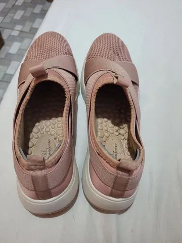 Tênis rosa (novo)
