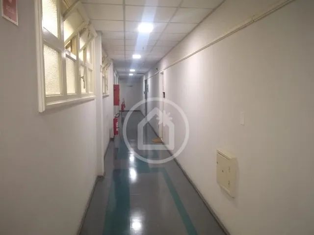 RIOJAC ADMINISTRADORA DE CONDOMINIOS E DE IMOVEIS LT - Sala Comercial