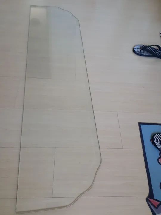Vidro de aparador 