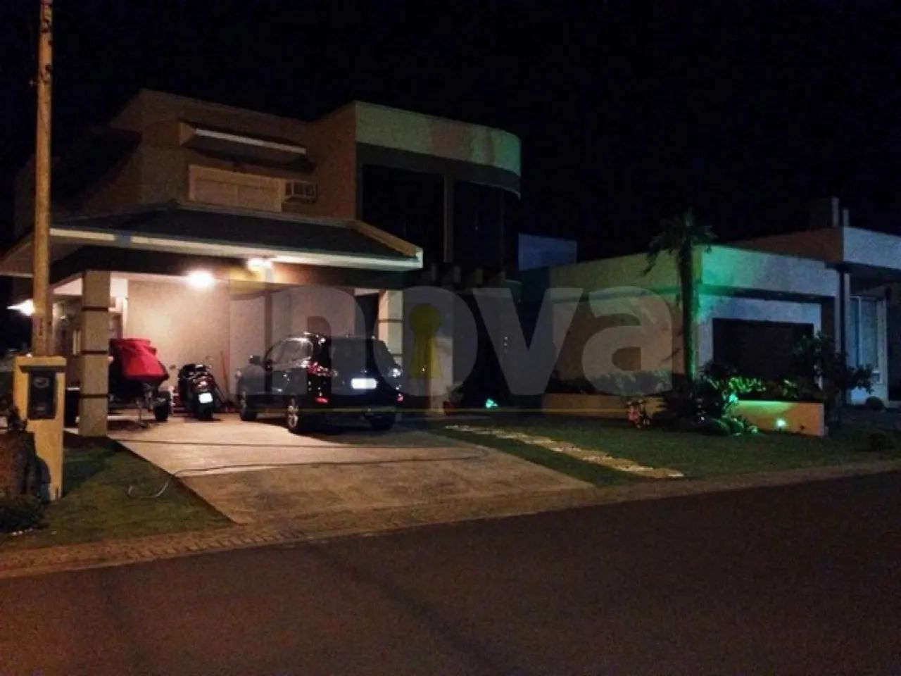 BELÍSSIMO SOBRADO COM 03 SUÍTES EM CONDOMÍNIO FECHADO EM TRAMANDAÍ - Foto 2