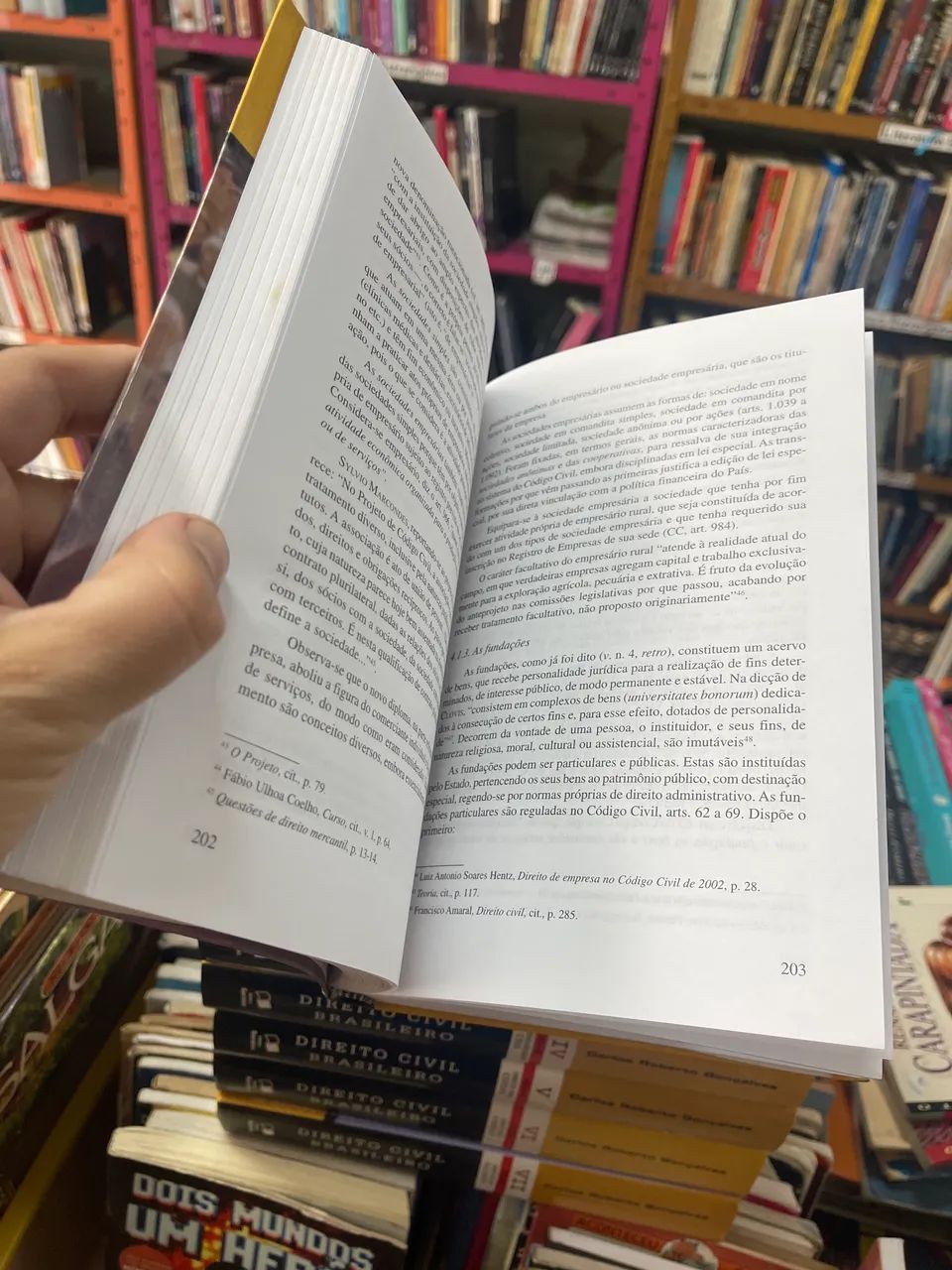 Coleção livro direito civil brasileiro 7 volumes Carlos Roberto Gonçalves  - Foto 2