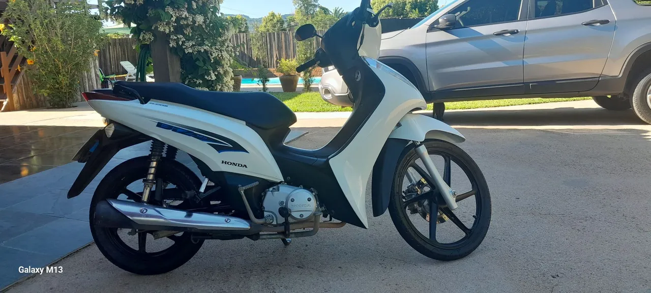 BIZ EX 125