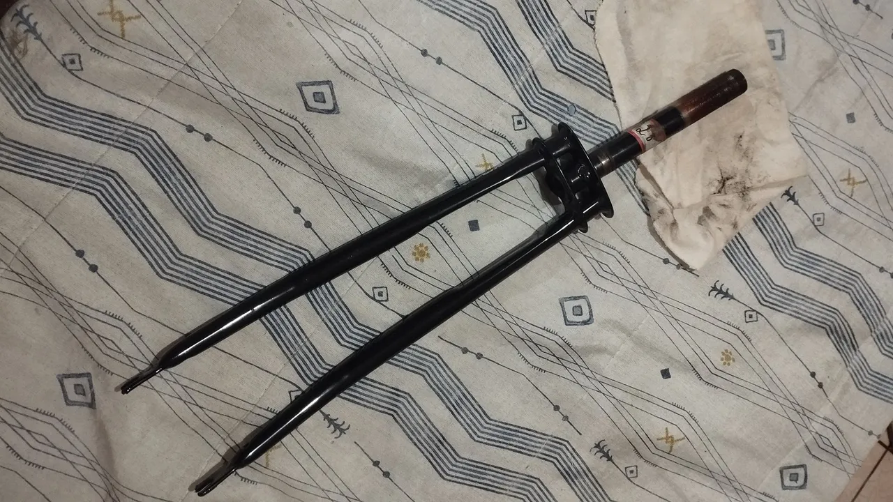 Garfo Aro 28 Pimont Preto Estilo Retrô Nacional