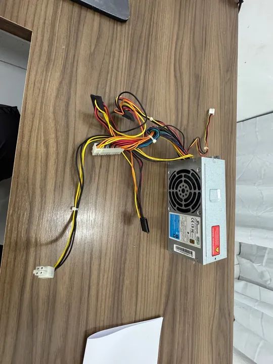 Fonte de PC Seasonic SS-300TFX 300W - Foto 5