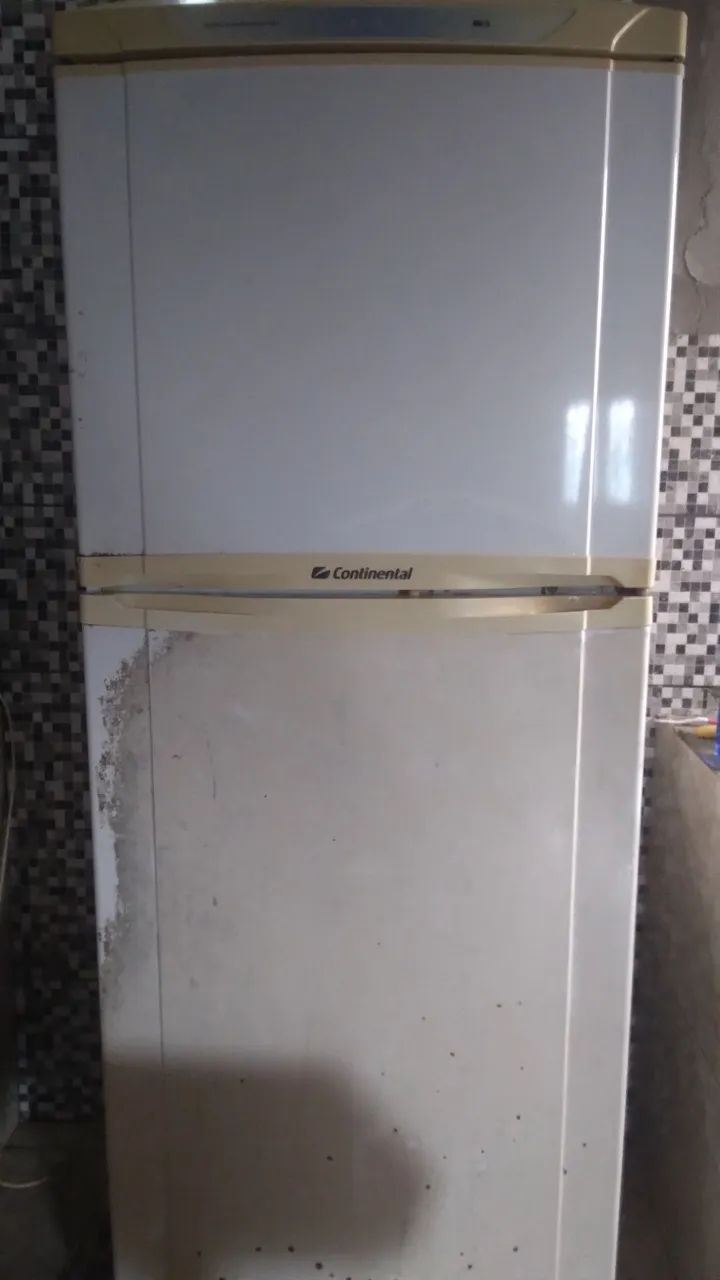 Vende-se uma geladeira  - Foto 2