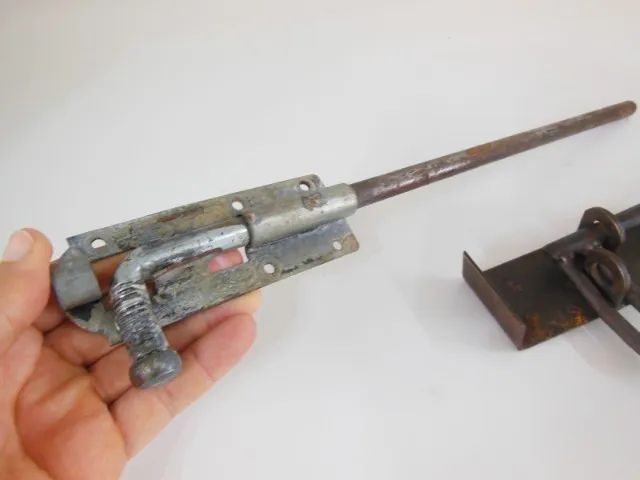 Tramelas Trincos Fechos Antigos de Ferro Cada 35,00 - Foto 2