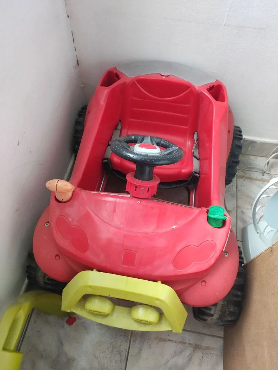 Carrinho de Brinquedo Vermelho