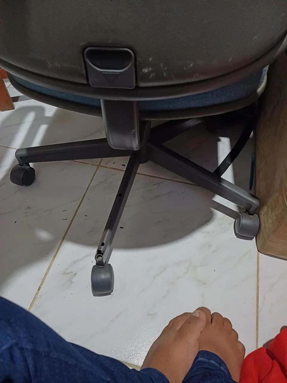 Cadeira de escritório  - Foto 3