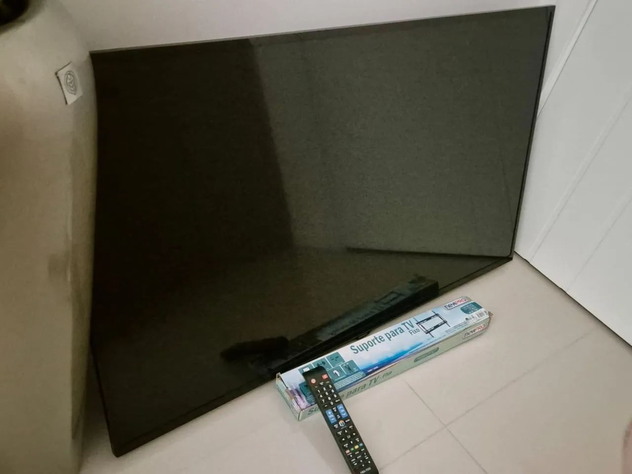 SmartTV Samsung 48? + Controle + Suporte