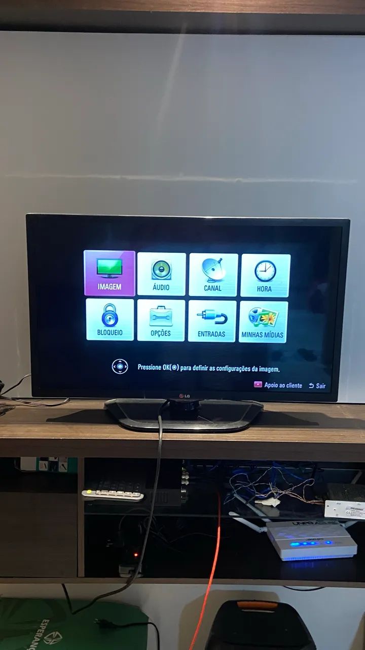 TV 32 polegadas LG sem defeitos.