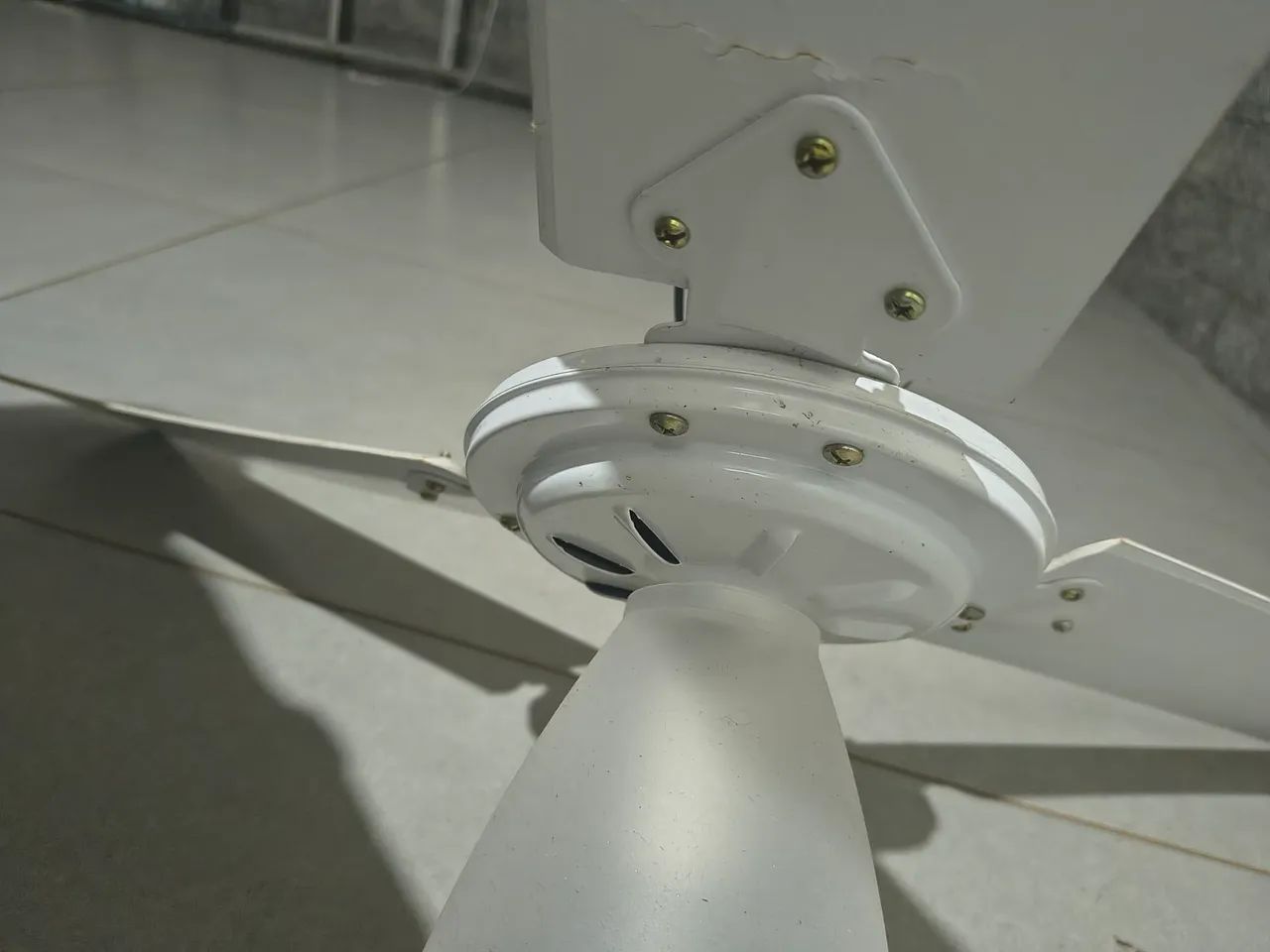Ventilador de teto com defeito  - Foto 3