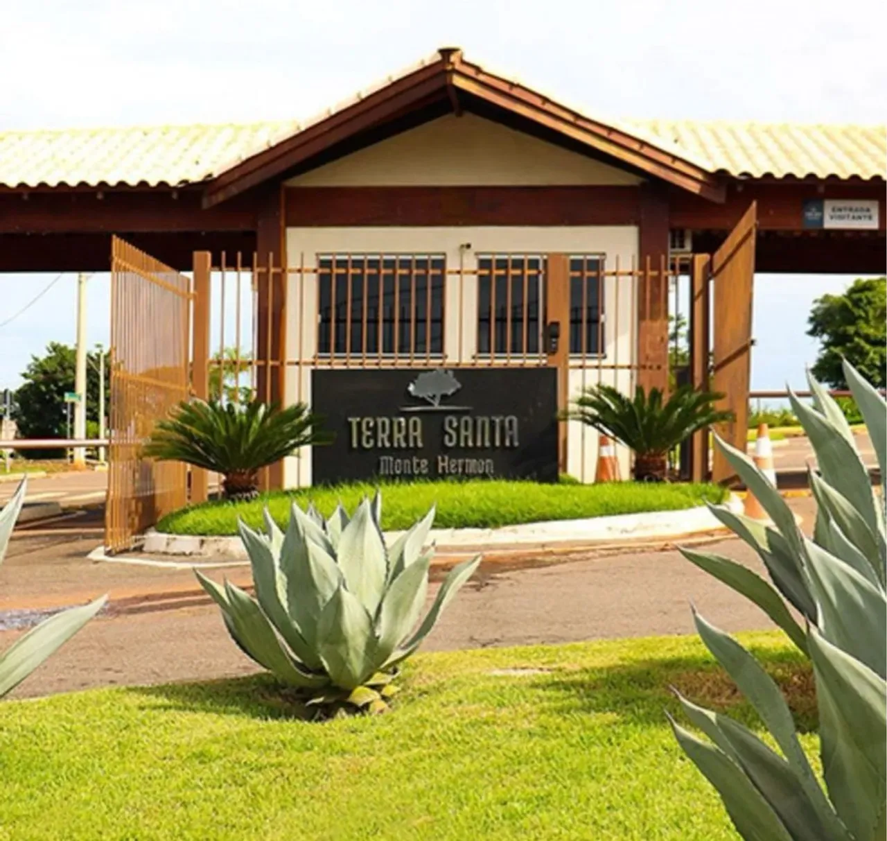 ATENÇÃO! OPORTUNIDADE DE OURO! VENDO LOTE EM CONDOMÍNIO FECHADO - MONTE HERMON