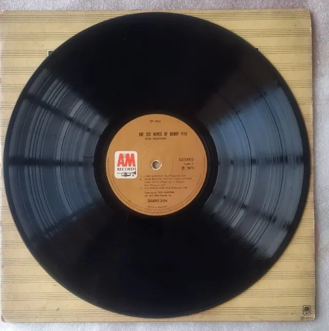 LP VINIL - COLEÇÃO RICK WAKEMAN - 3 ÁLBUNS CLÁSSICOS - Foto 2