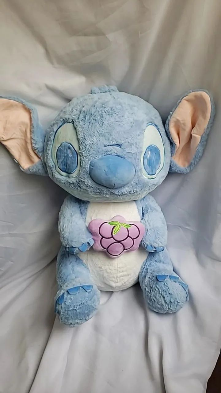 Big pelucia Stitch  Com uva ursinho urso 