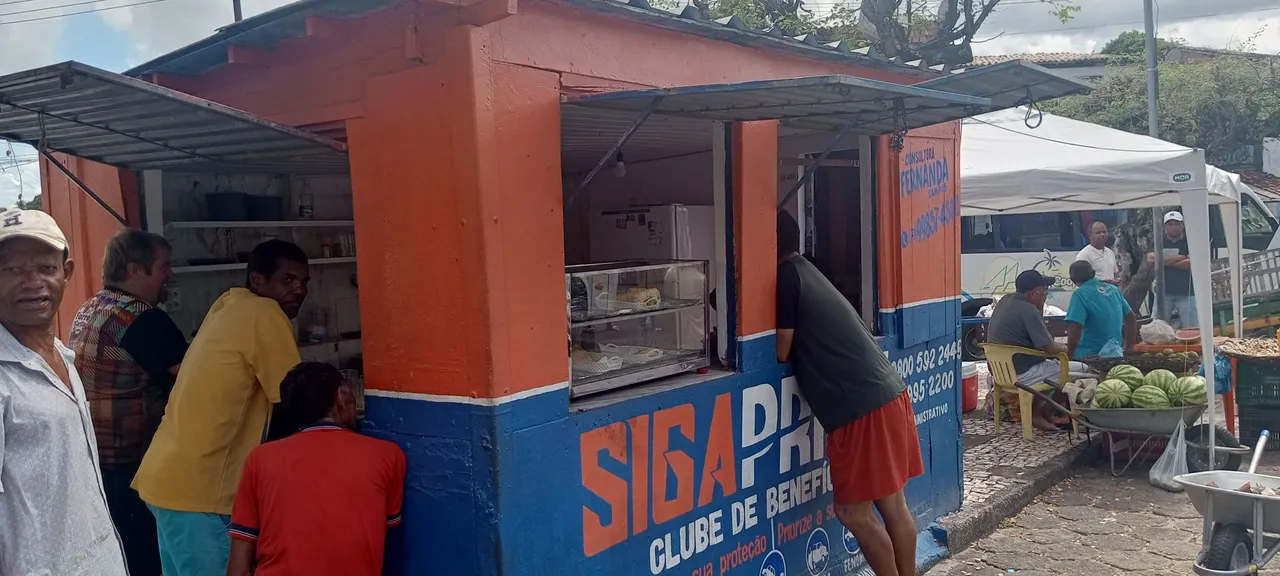 Vendo trailer enfrente a astrassues ..