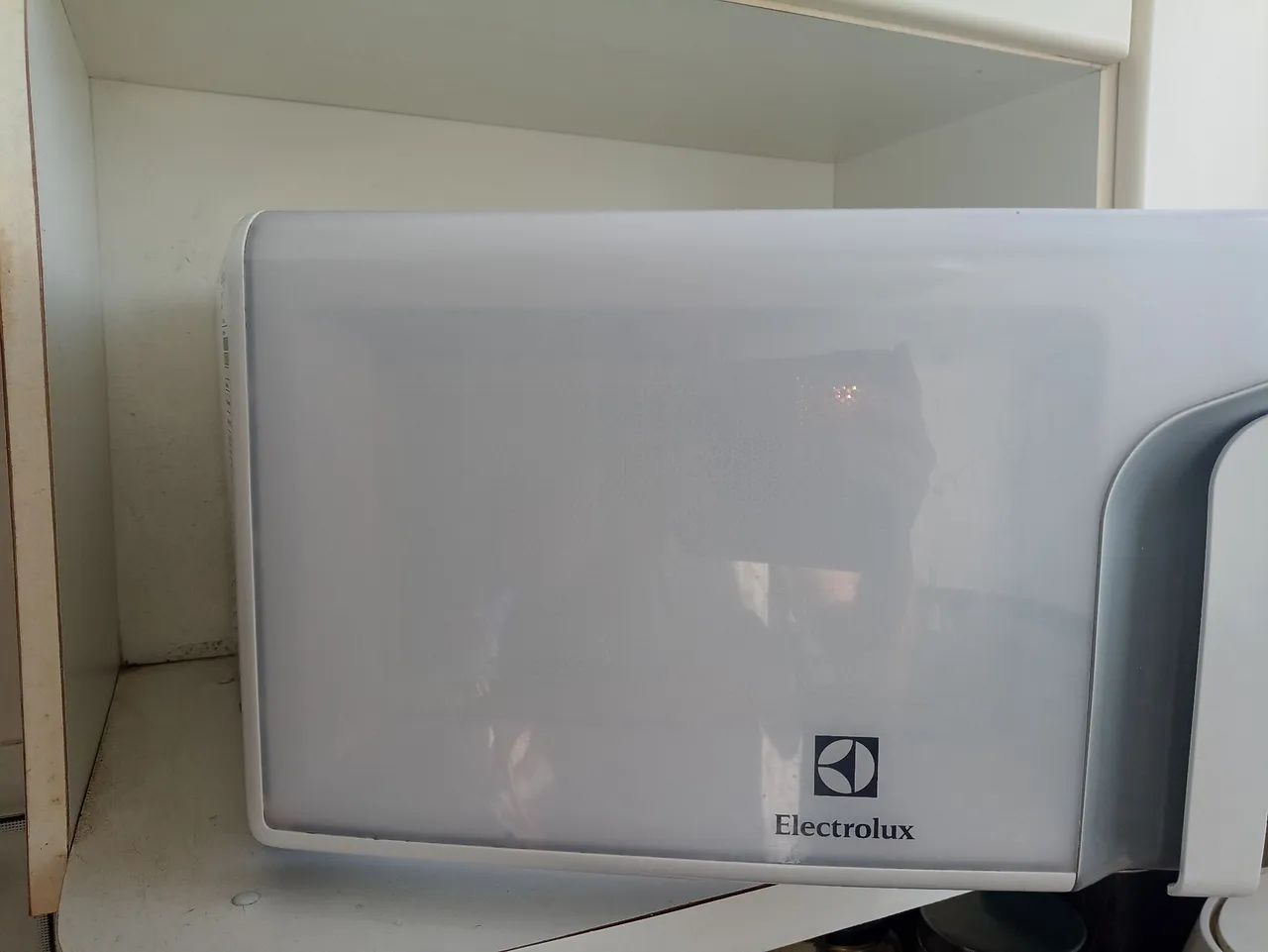 Micro-ondas Electrolux em ótimo estado