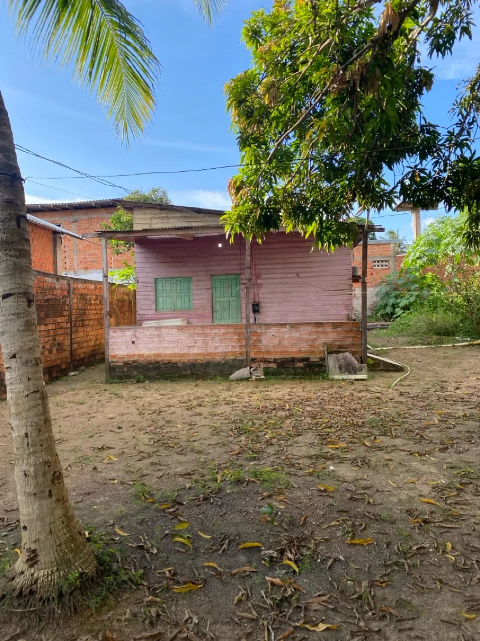 Vende-se terreno titulado