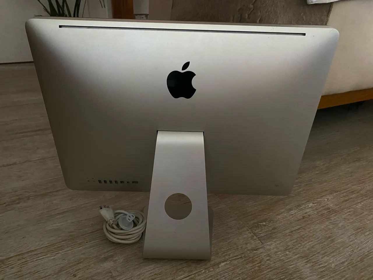 iMac 21 (a1312) Core I5 8 Gb 256 Ssd High Sierra