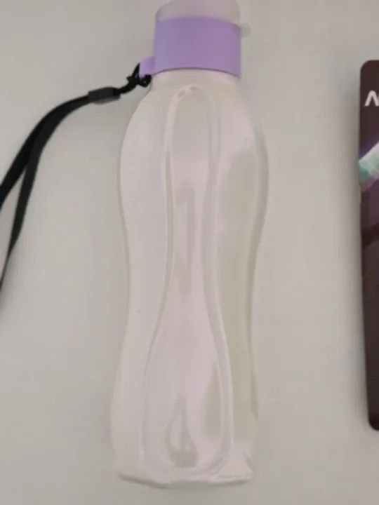 Suporte e Garrafa tupperware - Foto 2