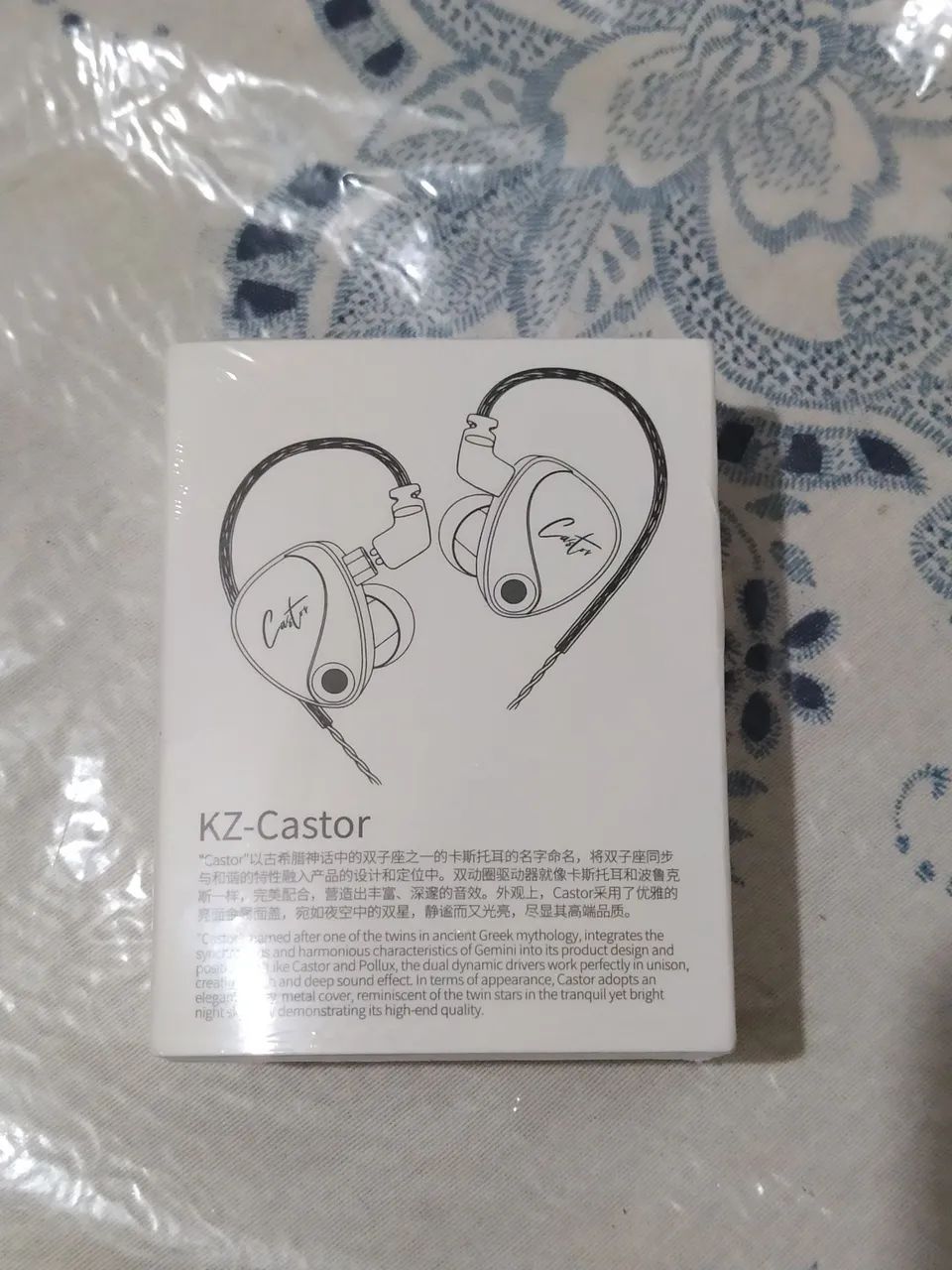KZ CASTOR 4DD SEM MICROFONE LACRADO Ótimo qualidade  - Foto 2