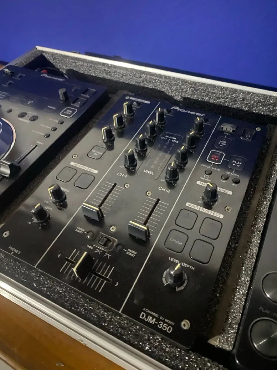 Conjunto Pioneer CDJ-350 + DJM-350 (com case) - Foto 2