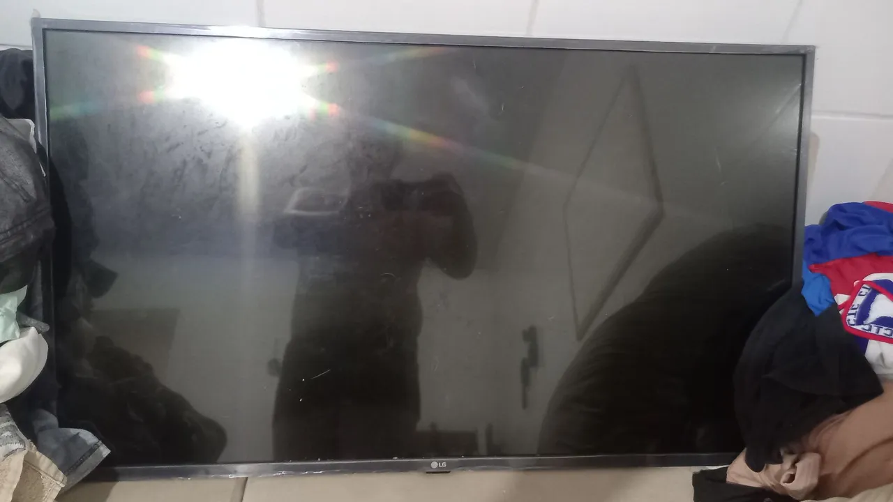 TV LG smart 43P com defeito sem imagem