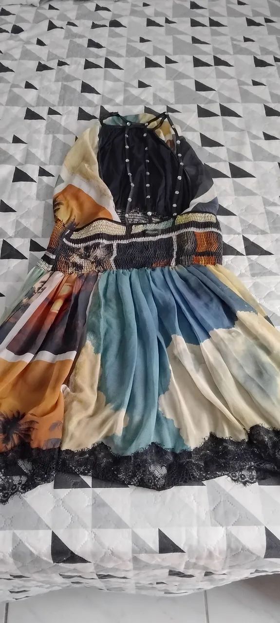 Vendo vestido estampado - Foto 2