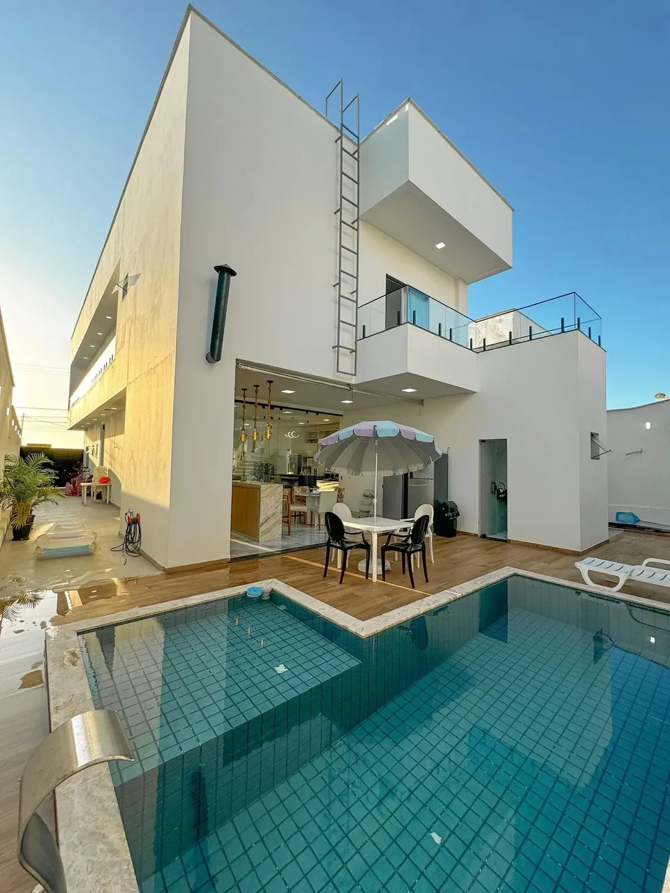 SN| CASA DUPLEX NO DAMHA