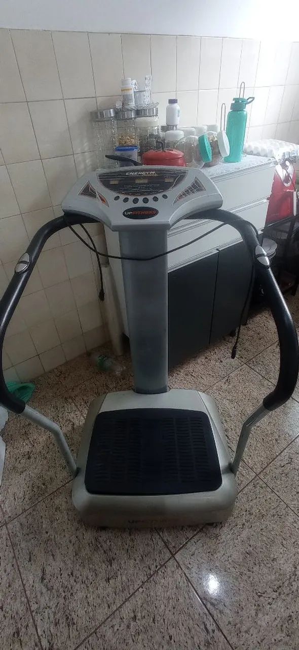 Plataforma Vibratória Energym 2204 - Foto 5