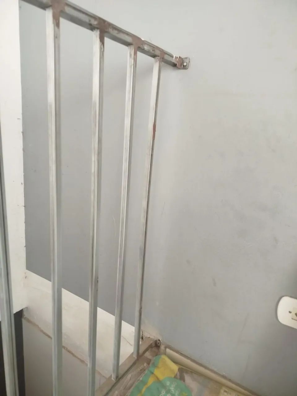 Iron Railing64994027415298124