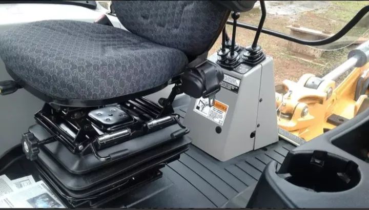 Retroescavadeira Case 580 2016  - Foto 6