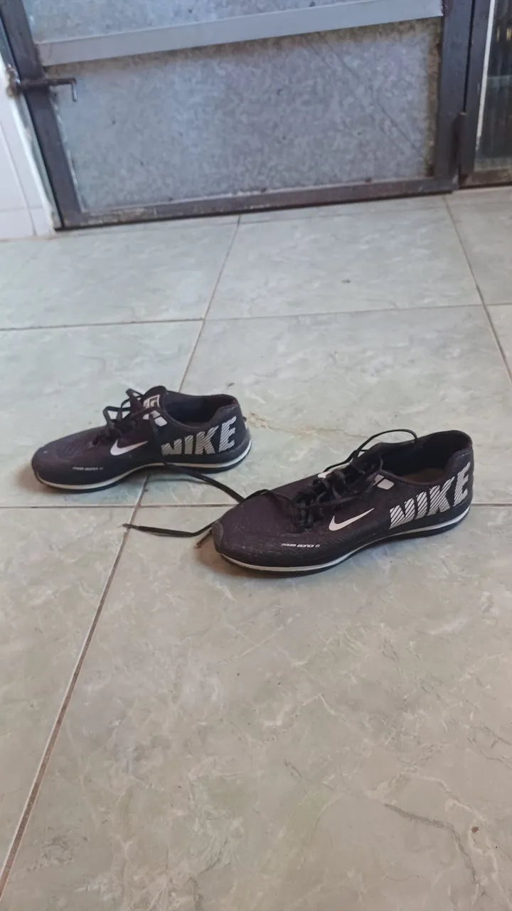 Tênis Nike Zoom Rival Fly 2 - Preto