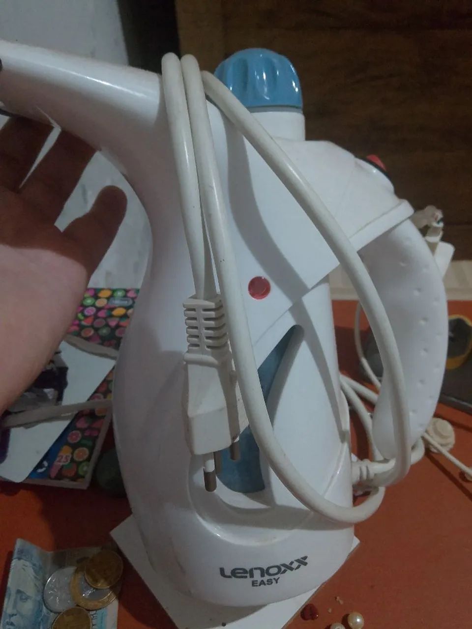 passador de roupa elétrico - Foto 3