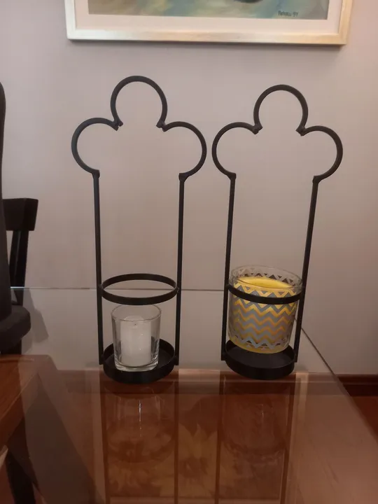 Conjunto de porta velas em metal