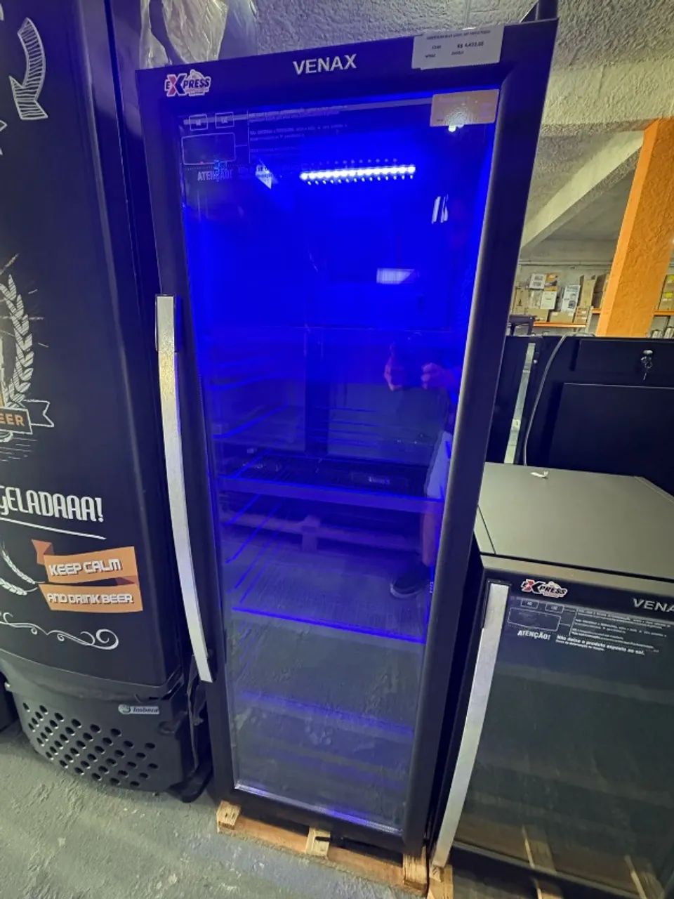 Cervejeira Venax 200l led azul com aquecimento no vidro (Ester) - Foto 2
