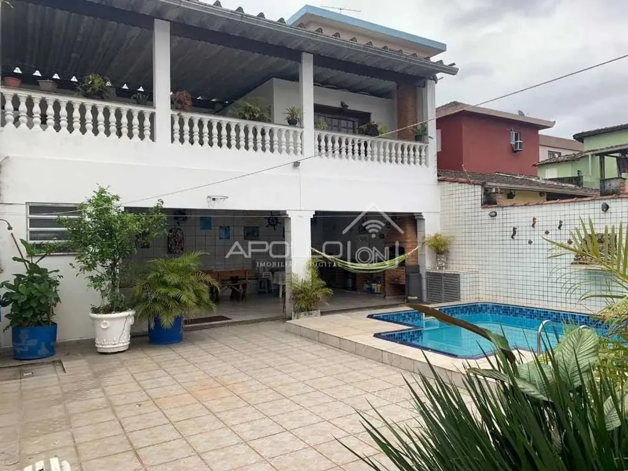 Sobrado em Vila Valença - São Vicente