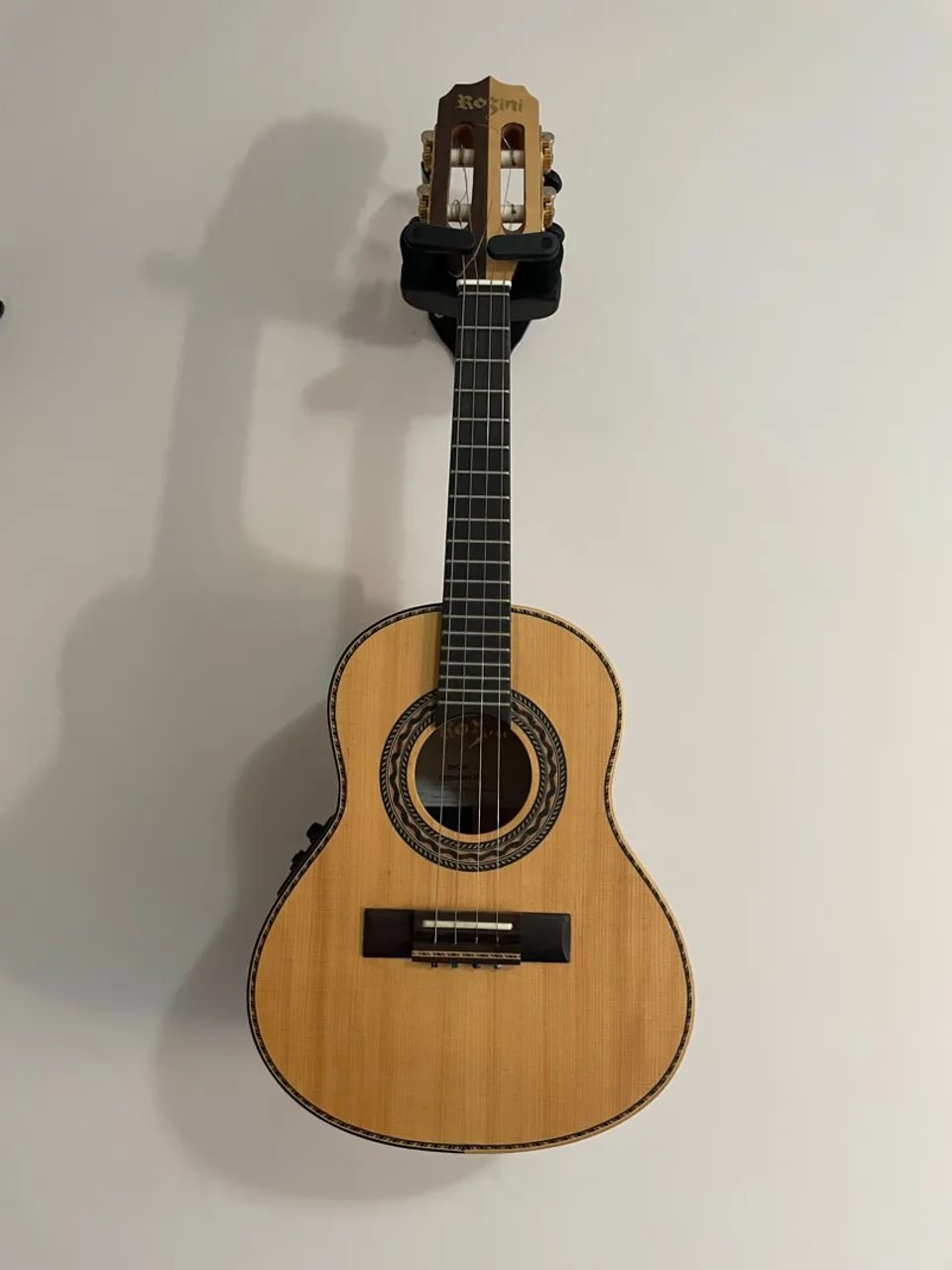 Cavaquinho Rozini rc17 Show elétrico