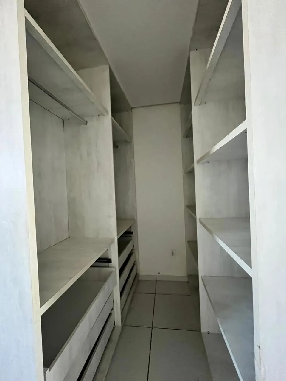 Casa Térrea em Condomínio Fechado 180m² | Próximo ao Mar